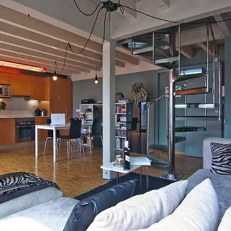 Executive Attic 2